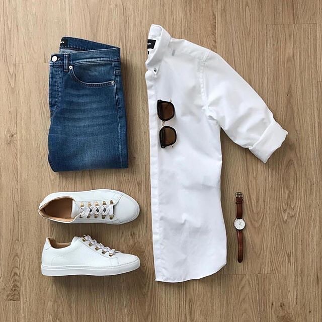 Street wear, white shirt, jeans, sneaker