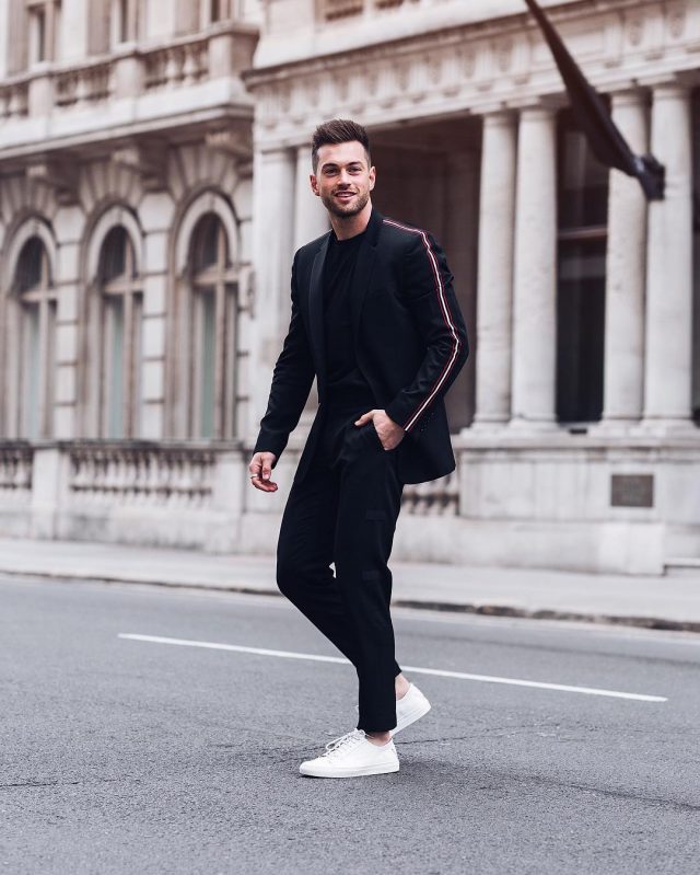 nice all black outfits mens