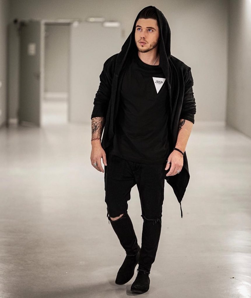 Black hooded jacket, tee, jeans, sneaker