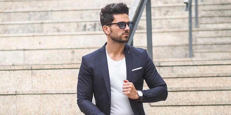 Stylish Ways to Wear a Blazer Jacket [with Images]