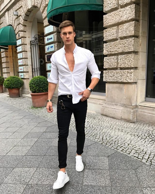 White button down shirt, black jeans, white sneaker 1