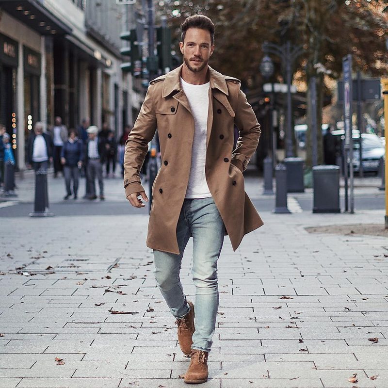 Brown peacoat, white tee, light blue jeans, suede boots 1