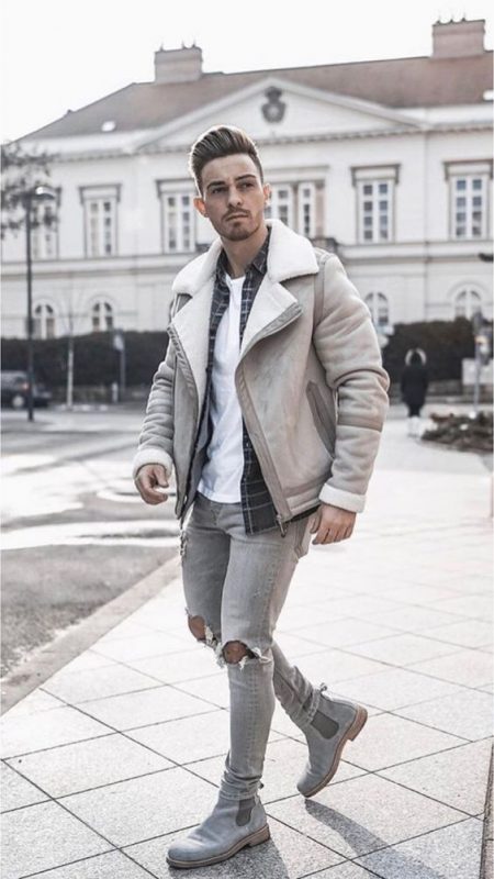 Sheepskin jacket, white t-shirt, checked shirt, jeans, Chelsea boots 1