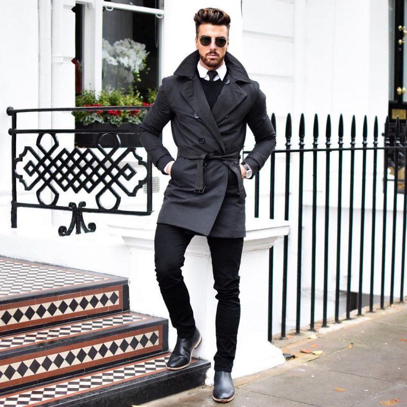 Black trench coat, black sweater, tie, jeans, white shirt, Chelsea boots 1