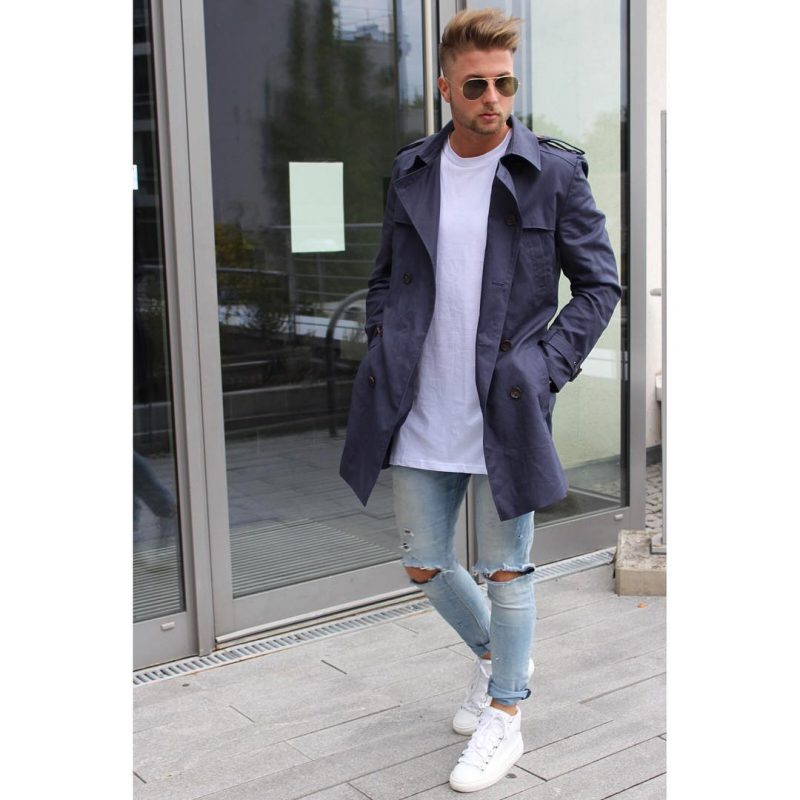 Purple trench coat, white t-shirt, blue ripped jeans, white sneaker 1