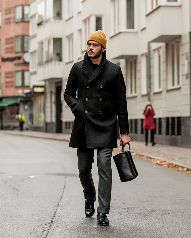 50 Peacoat Outfit Ideas For Men, Black Long Peacoat