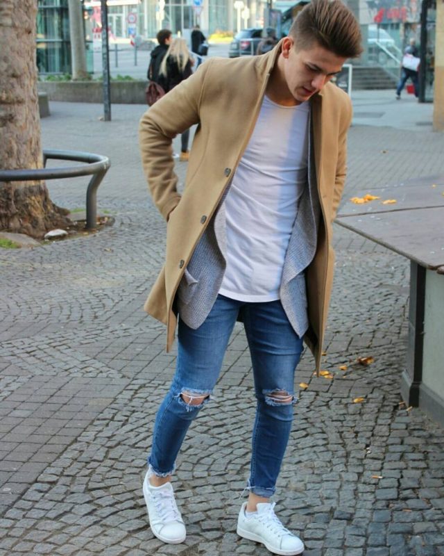 Camel overcoat, white t-shirt, blue jeans, white sneaker 1